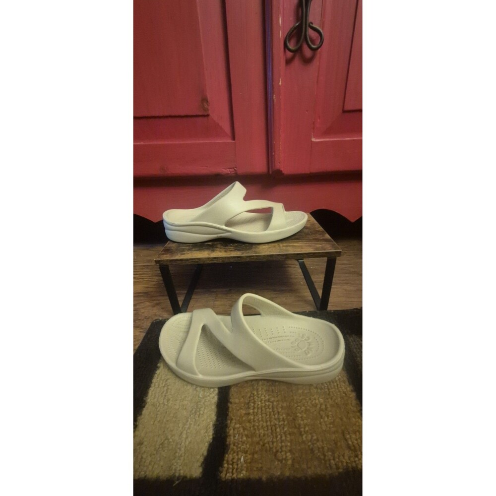DAWGS Ladies 10 Z-Sandals Arch Support Sandals  Tan Comfort Slides EUC